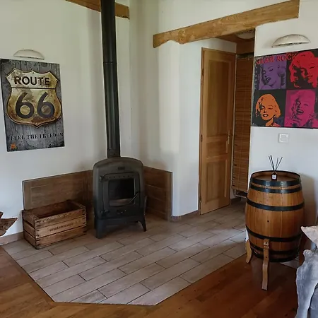 Le Des Oliviers Vezenobres